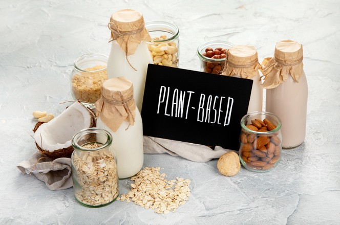 2050459931 razlicite vrste biljnog veganskog mlijeka