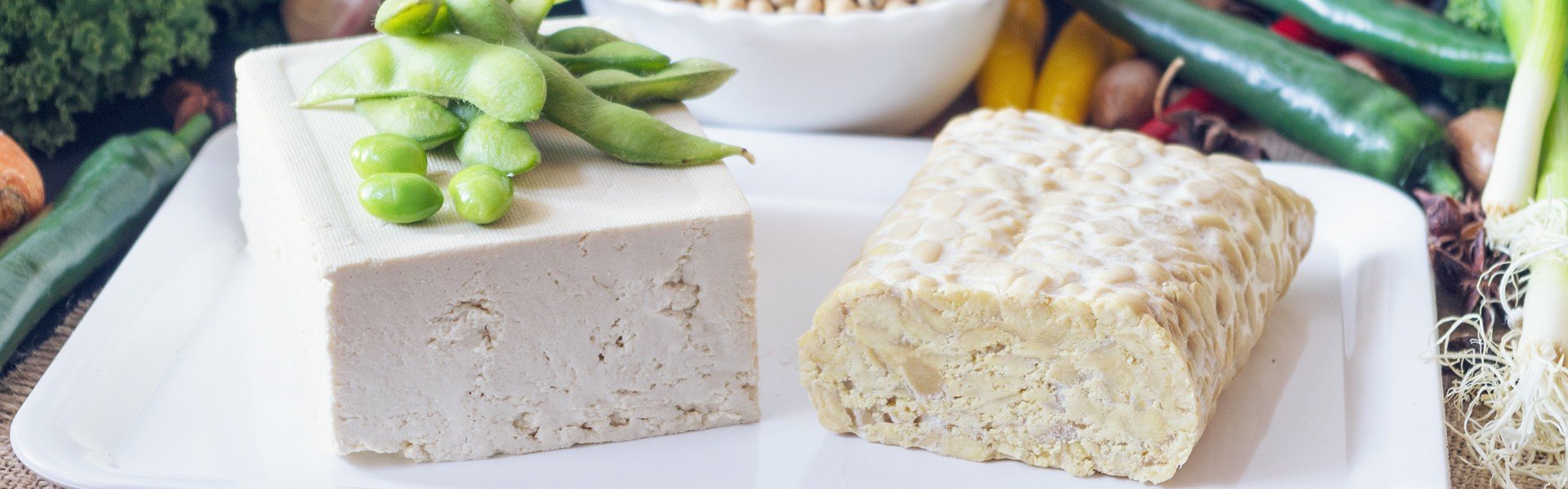 tofu i tempeh na tanjuru
