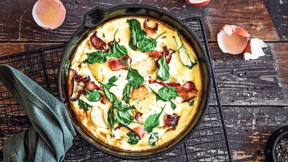 omlet s krumpirom slaninom i spinatom