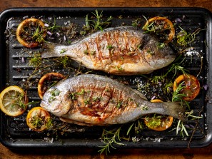 grillane orade s limunom i ruzmarinom