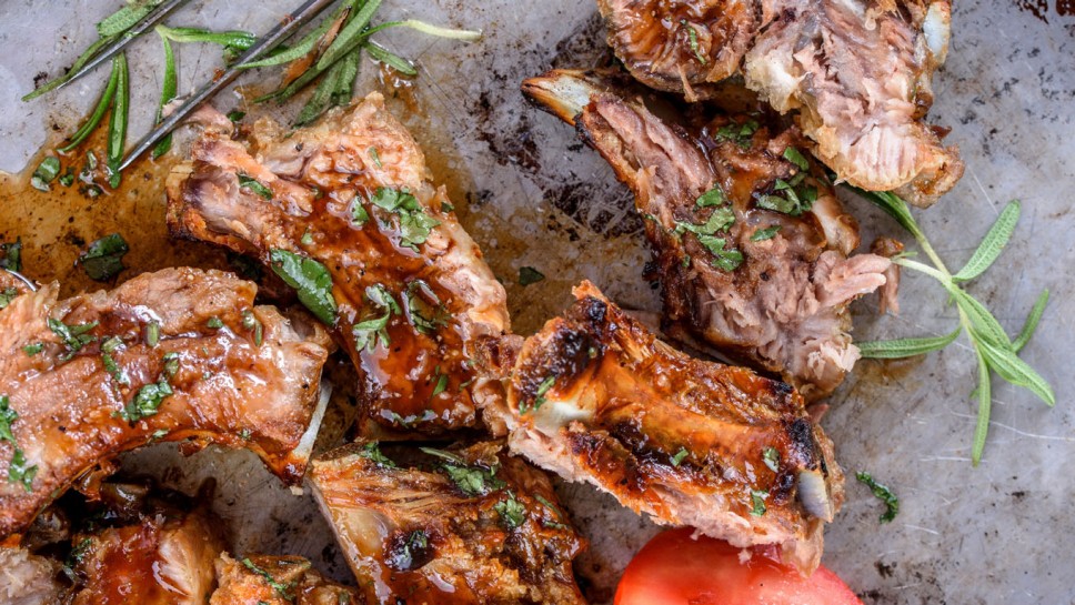 Delectable Treat: 4K Ultra HD Image of Pork Ribs with Teriyaki Sauce
