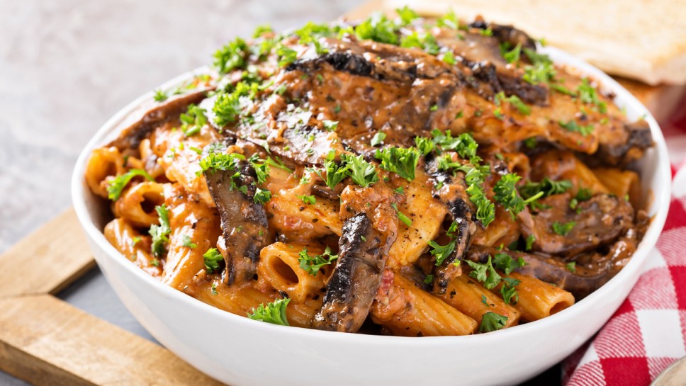 Vodka chicken pasta with marinara sauce tossed with rigatoni