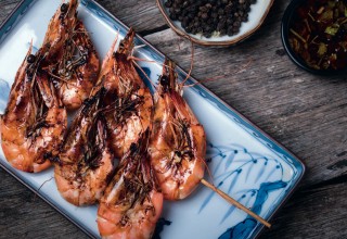 grilled shrimp on skewers. Grilled seafood on skewers with spices, close up; Shutterstock ID 1902791086; purchase_order: Nisa; job: BBQ 2022.; client: Spar Hrvatska; other: 