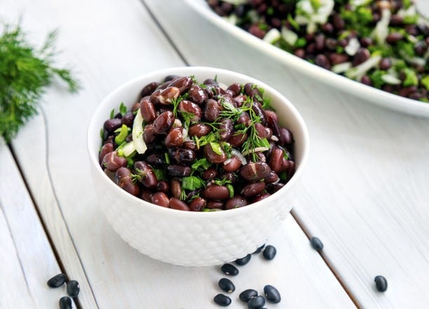 salata s crnim grahom