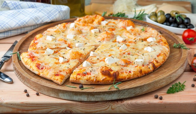 pizza s cetiri vrste sira
